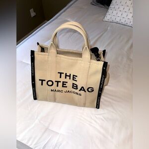 MARC JACOBS THE JACQUARD MEDIUM TOTE BAG